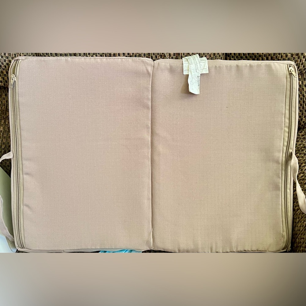 Pet Orthopedic 22” x 15” Tan Crate Mat model 80373 gently used - Picture 2 of 3